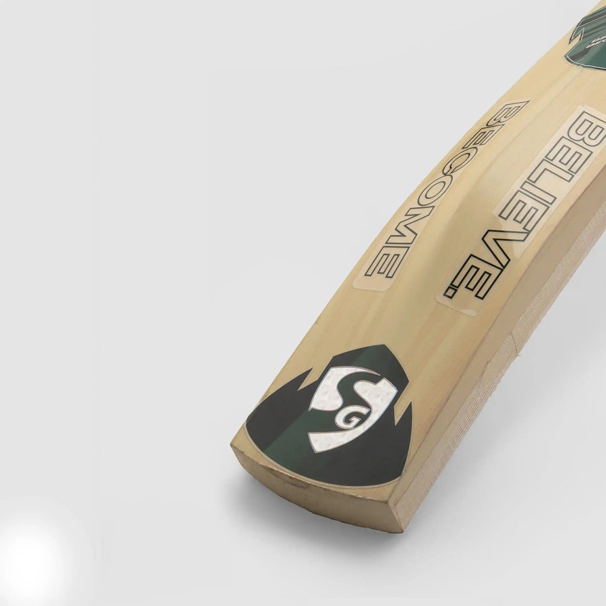 SG RSD Xtreme English Willow Cricket Bat