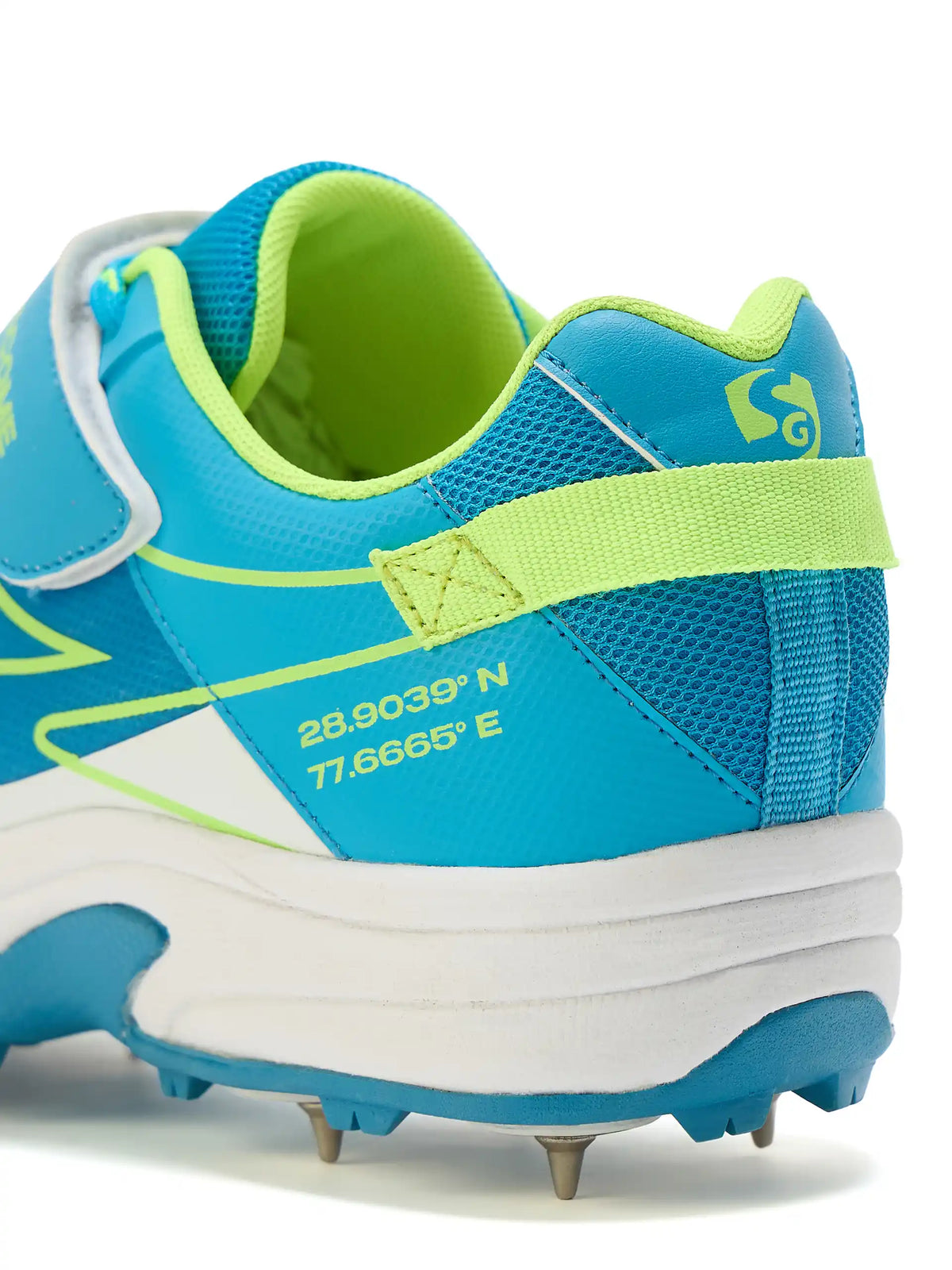 SG - Sierra Arc Spikes White/Blue/Lime Cricket Shoes